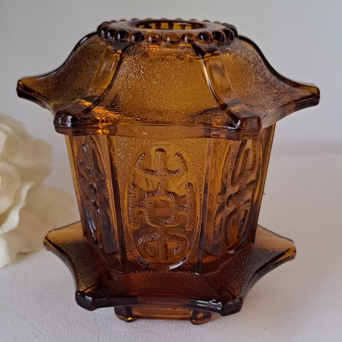 Old mountain 提灯　amber Vintage L.E. Smith Amber Pagoda Fairy Lamp | eBay