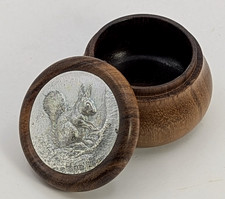 Garrard & Co Sterling Silver & Turned Wood Squirrel Pill Trinket Box 1997