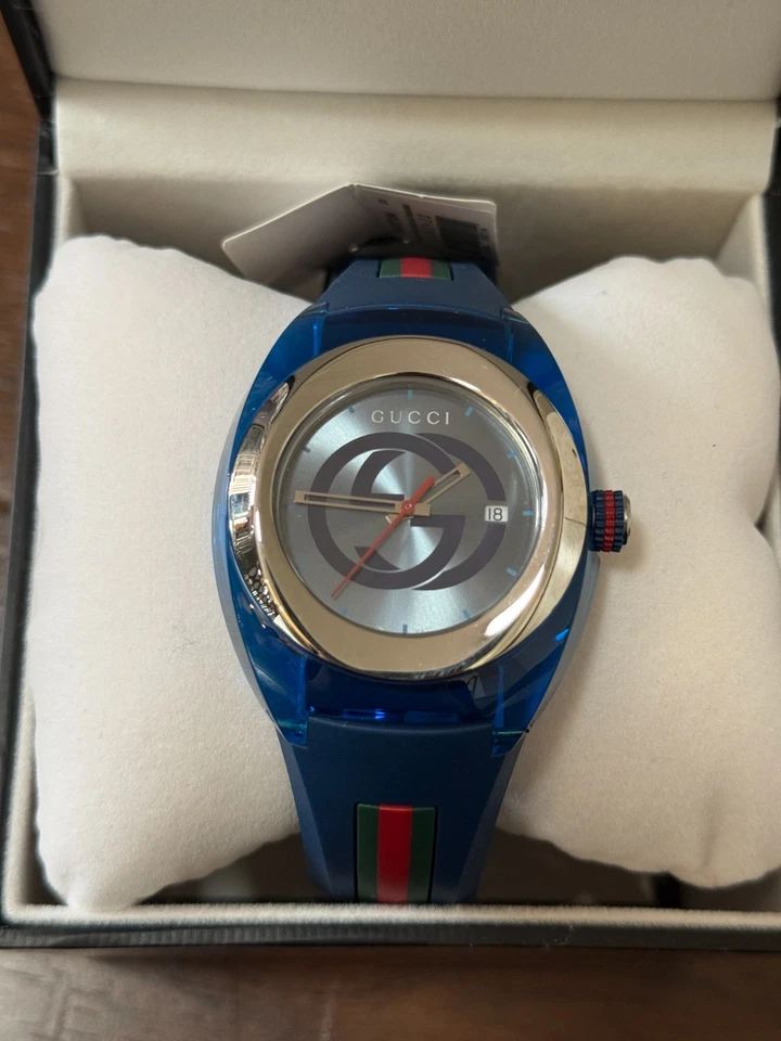 Nuevo Reloj Gucci YA137104 Sync XXL AZUL Foto 3 de 4