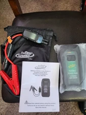 (NEW) Battery Tender 600A Vehicle Jump Starter & Portable Power Bank NEW no box