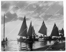 o33612 1955 orig photo south pacific islands documentary boats in the harbor fil