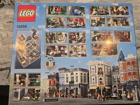 LEGO CREATOR: Assembly Square (10255) NEW FACTORY SEALED