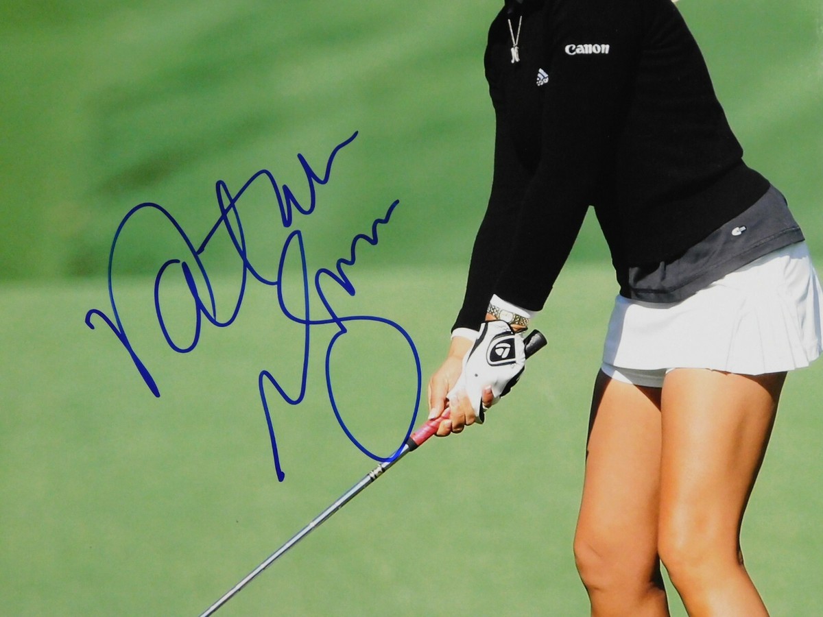 Natalie Gulbis LPGA Golfer Signed 12x18 Glossy Photo JSA