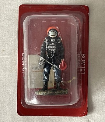 Del Prado Firemen of the World GREP Firedress Paris 1978 Feuerwehrmann Figur BOM101