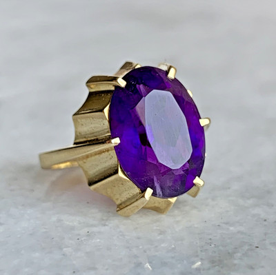 Amethyst Ring 9 kt Gold Vintage MCM Stil Cocktail 375 Gelbgold - Größe N