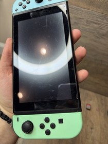 Nintendo Switch 32GB  Handheld - Free Shipping Fair CONDITION GAME & SD BUNDLE✅