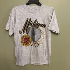 Vintage University of Michigan Gray Rare Tshirt Gold Embroidered Size M 1990s