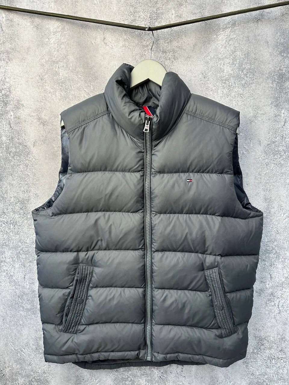 Tommy Hilfiger Quilted Down Puffer Vest Grey Men's Size L