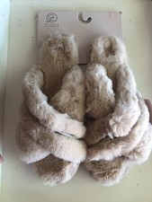 NWT Chinese Laundry Women's Plush Tan Slippers Size Large 9-10 