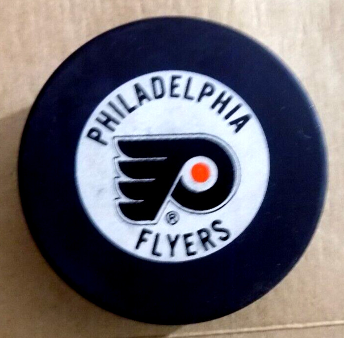 Philadelphia Flyers NHL Hockey Puck