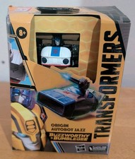 Transformers Legacy Evolution Buzzworthy Bumblee Origin Autobot Jazz
