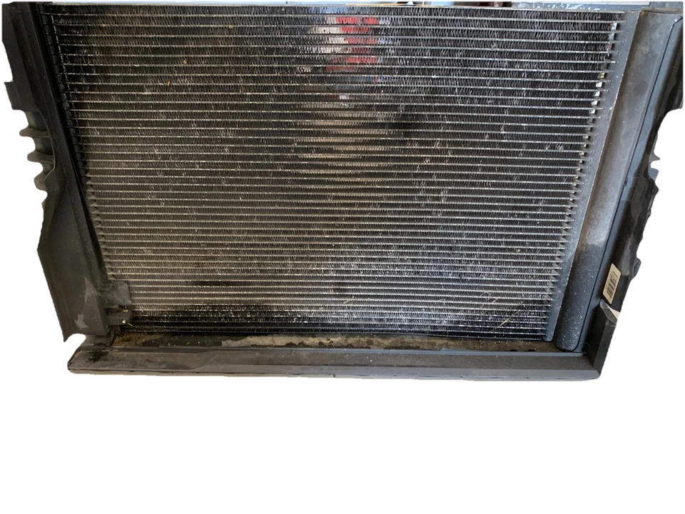 BMW 528i 540i 550i 528xi 2008 E60 E61 aire acondicionado condensador aire acondicionado fabricante de equipos originales Foto 2 de 4