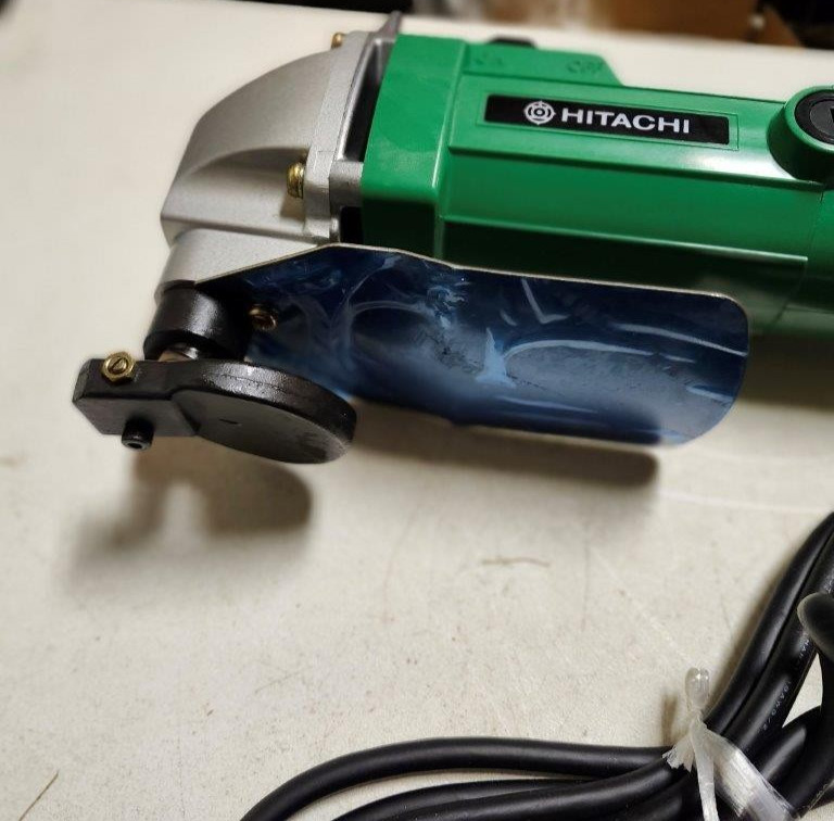 Hitachi CE16 Portable Electric 16 Gauge Metal Hand Shear New in Original Box