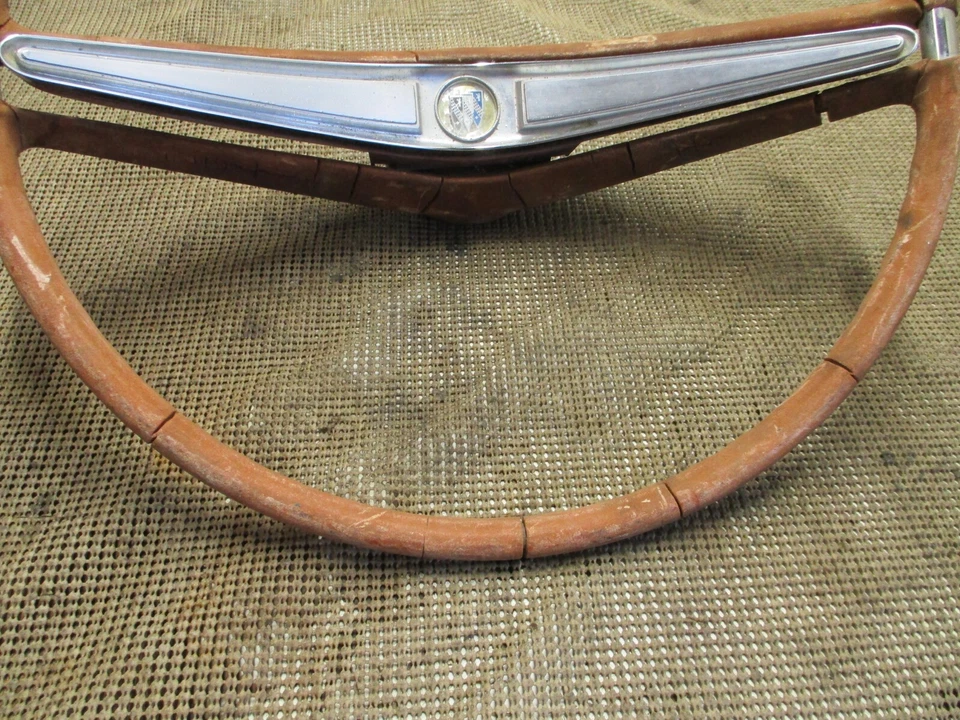 Volante 1963 Buick Electra 225 Wildcat LeSabre Estate Wagon vermelho 1964 - Imagem 2 de 4