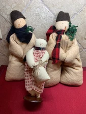 Primitive Rustic Christmas Set of 3 Snowmen (one is a woman doll) 11" and 8"