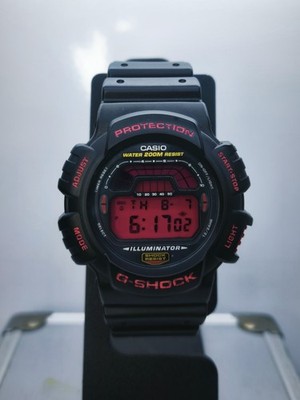 Vintage Casio G Shock DW-8700-1 Polarized RED  1548 Mod (1999) ONLY One !!
