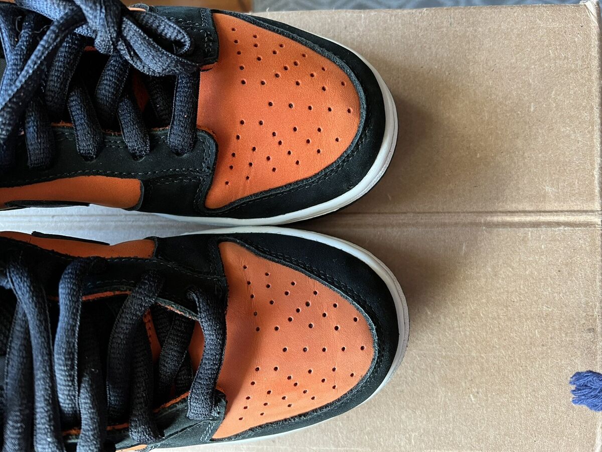 Nike SB Dunk Low Pro Flash 304292-801 Sz 8.5 VNDS Supreme Nike SB Dunk Low Pro Flash 304292-801 Sz 8.5 VNDS Supreme