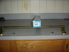 24 IN BRASS TOWEL BAR