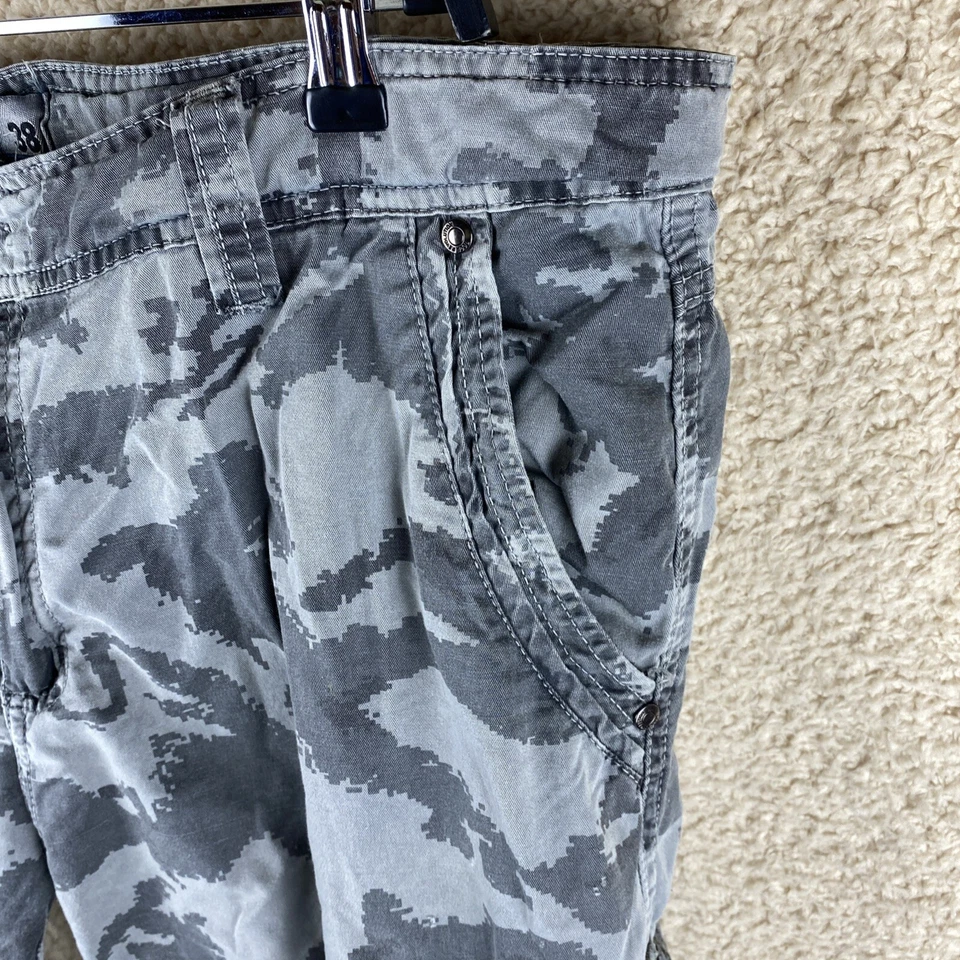 Pantalones Cortos Carga Rock Revolution Para Hombre Etiqueta Talla 38 Verde Camuflaje 8 Bolsillos 100% Algodón Foto 4 de 4