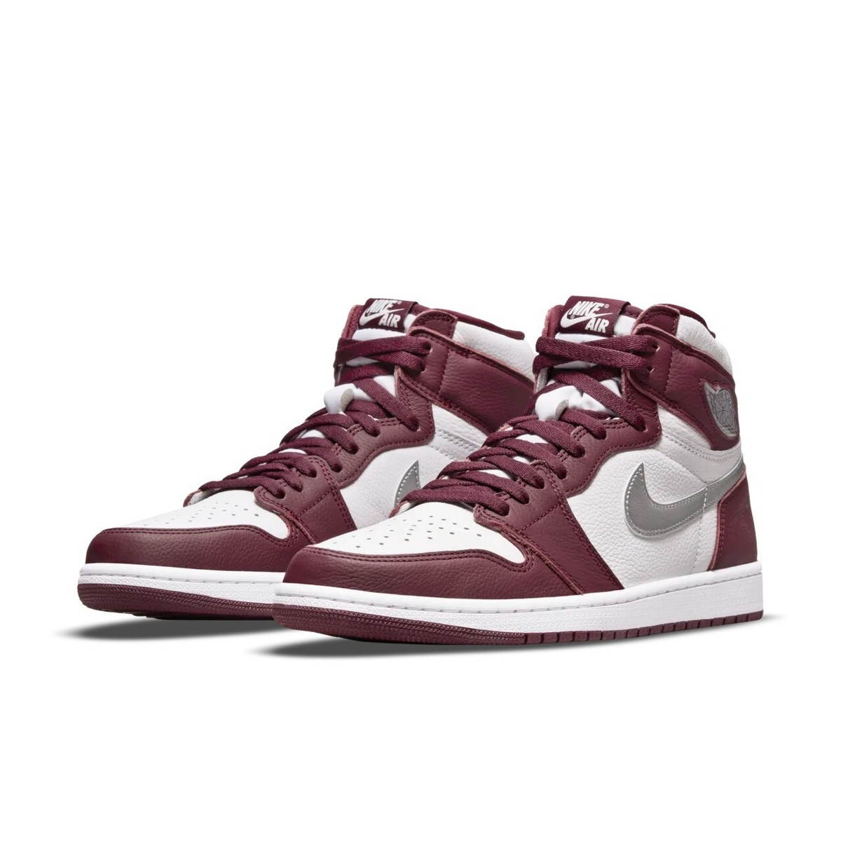 Men's Size 15 Nike Air Jordan 1 Retro High OG Bordeaux 555088-611