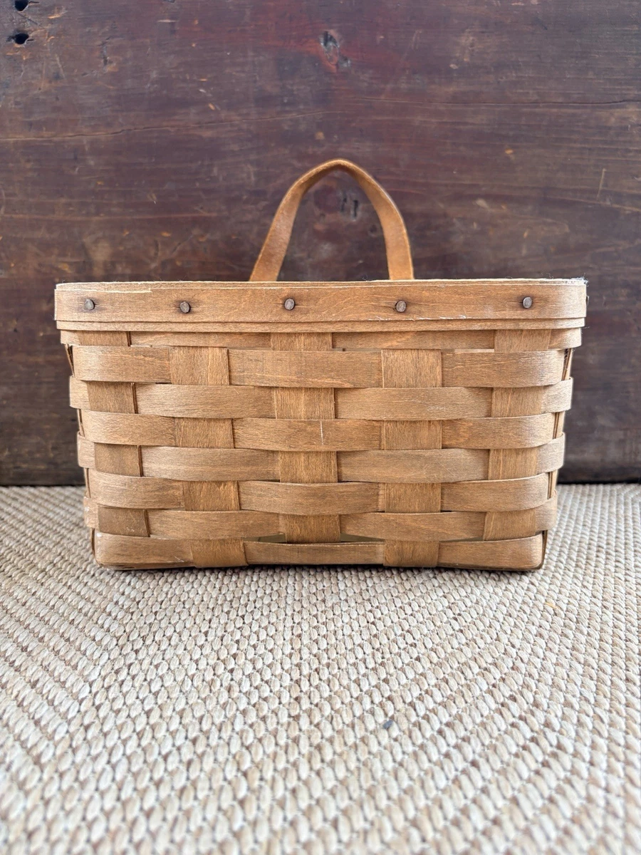 Longaberger Medium Basket In Longaberger Baskets Pre-1990 for sale