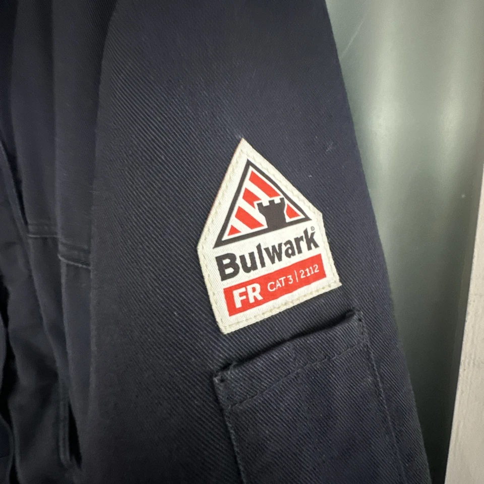 Bulwark Protective Apparel Heavy Insulated Fire Resistant Jacket Large Blue - Image 2 of 4