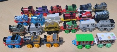 Thomas The Tank Engine and Friends Minis Trains Locomotives Hook & Eye CHOICE