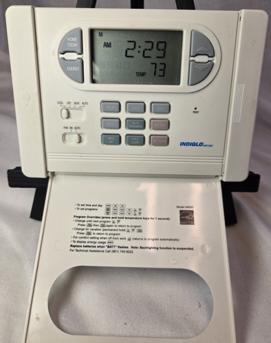 Hunter Auto Saver 7-Day Digital White Programmable Thermostat 44550 - 第 5/13 張圖片