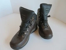 HI-TEC Men's i-shield Waterproof Hiking Boots Model No. 41100 Size 7M