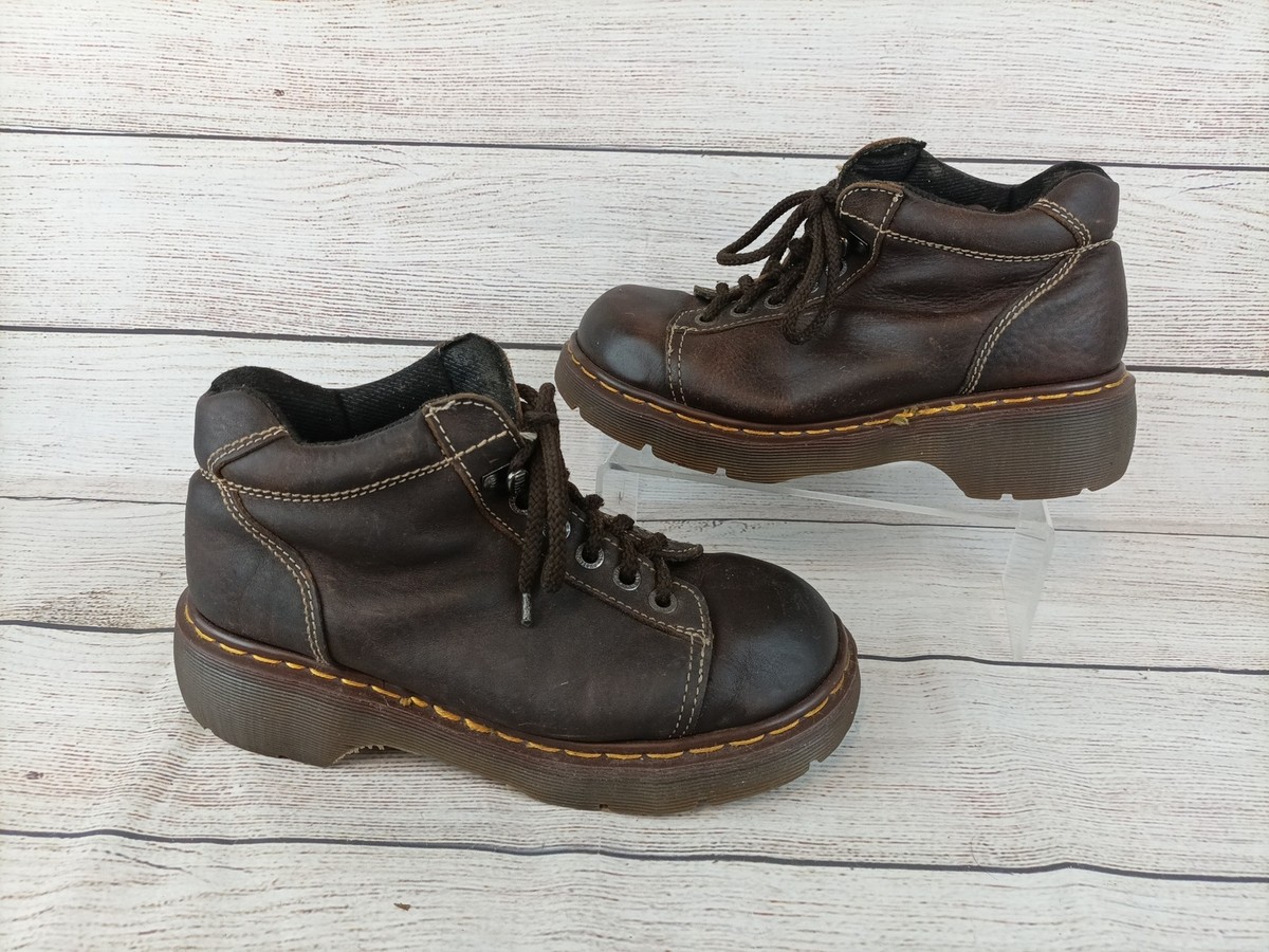 Dr. Martens Vintage England Lace Up Ankle Boots Size 8 8542 Dr. Martens Vintage England Lace Up Ankle Boots Size 8 8542