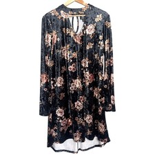 Bobeau Floral Velvet Like Long Sleeve Dress | Black Gold Rose Print | Size M