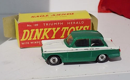 Vintage Diecast Dinky Toys 189 Triumph Herald  Saloon, 1959-64. VGiFB