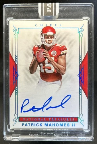 2017 National Treasures Patrick Mahomes II 2022 Black Box Auto RC #1/1 Chiefs