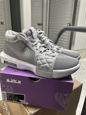 LeBron James Witness vIII Wolf Grey White 10