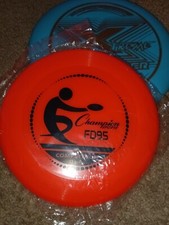 2 -FLYING FRISBEE DISCS-NEW-CHAMPION  XTREME