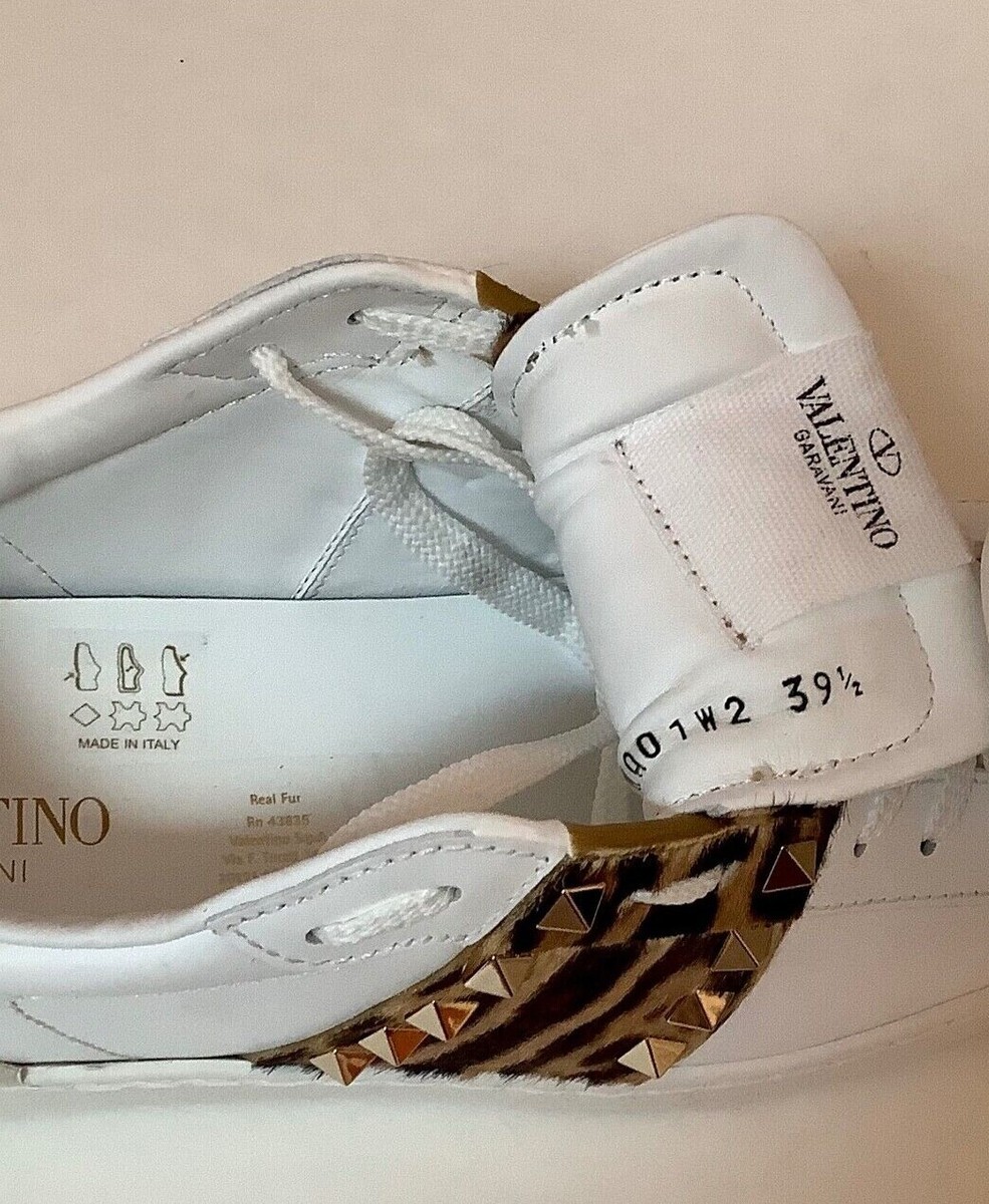 BNIB Valentino Garavani 'Rockstud Untitled' Sneaker sz.39.5