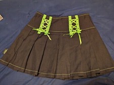 Tripp Royal Bones black/lime skirt style SB1403 size medium NWT