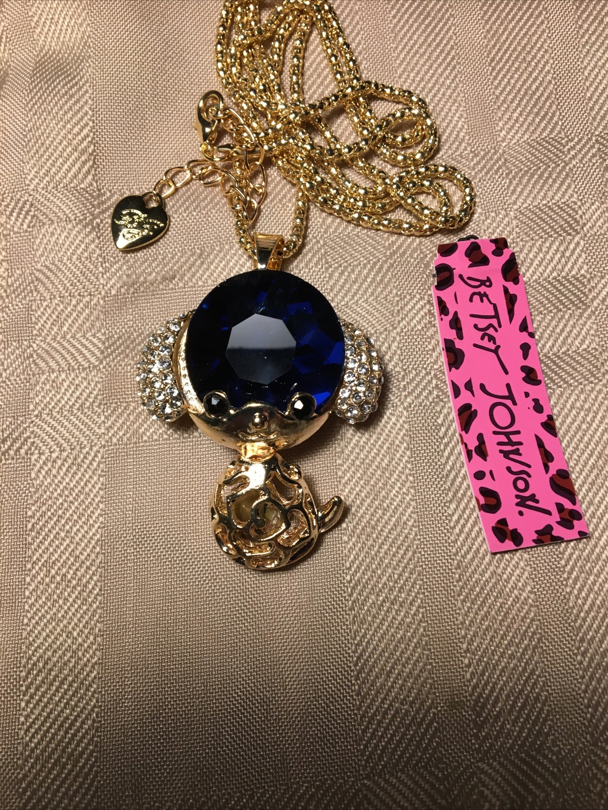 Picture 2 of 3
