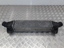 FORD MONDEO III B5Y Ladeluftkühler 868963A IS7Q9L440AE 2.00 Diesel 11732574