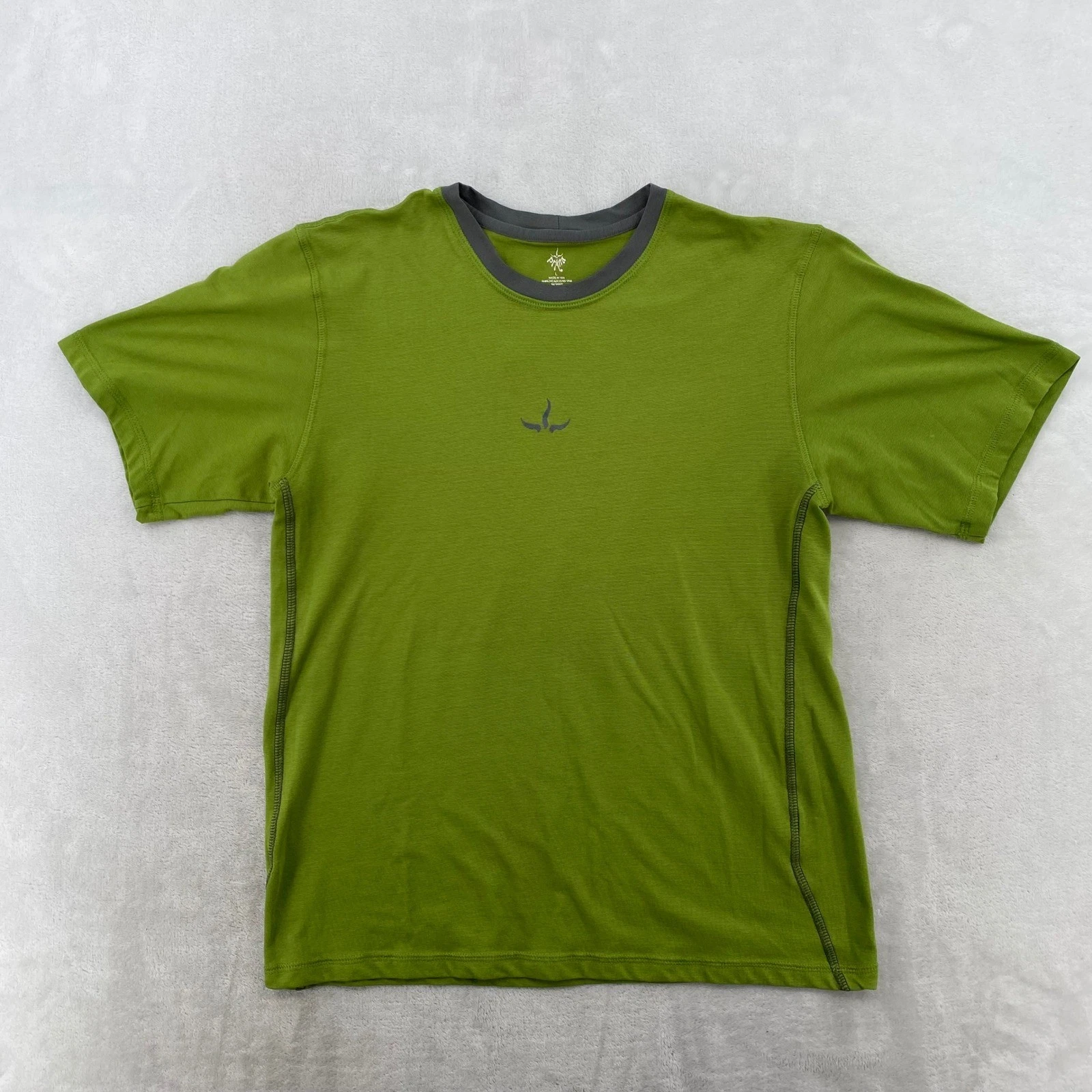 Prana Mens L Green Short Sleeve Crew Neck T Shirt Yoga Base Layer Outdoor
Opens in a new window or t