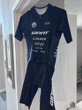 WYN Republic Luceo Triathlon Suit Mens Small.