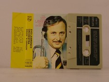 SYD LAWRENCE ORCHESTRA SINGIN N SWINGIN 102 12 Track Audio Cassette LISMOR