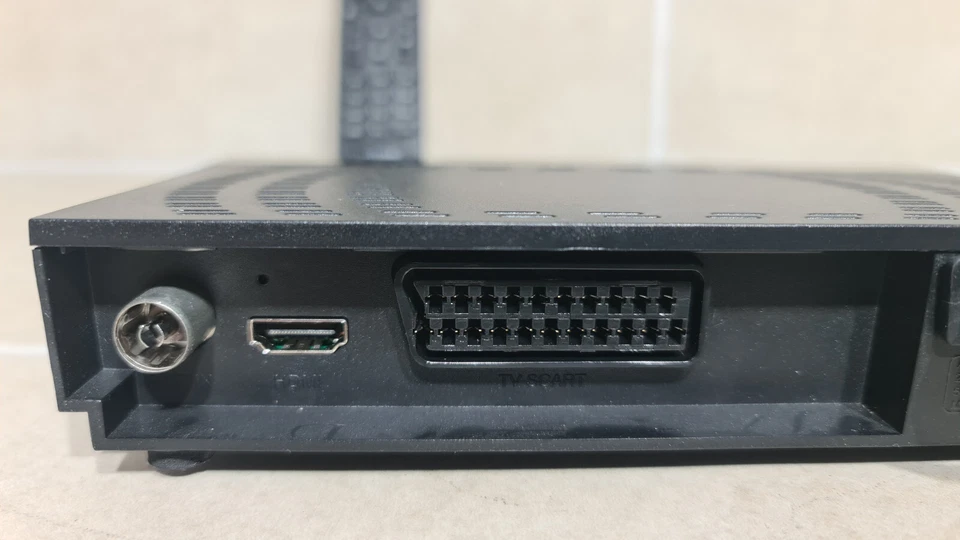 Telestar digiHD TT 3 SC DVB-T2 Receiver , mit FB, TOP  !! - Bild 4 von 4