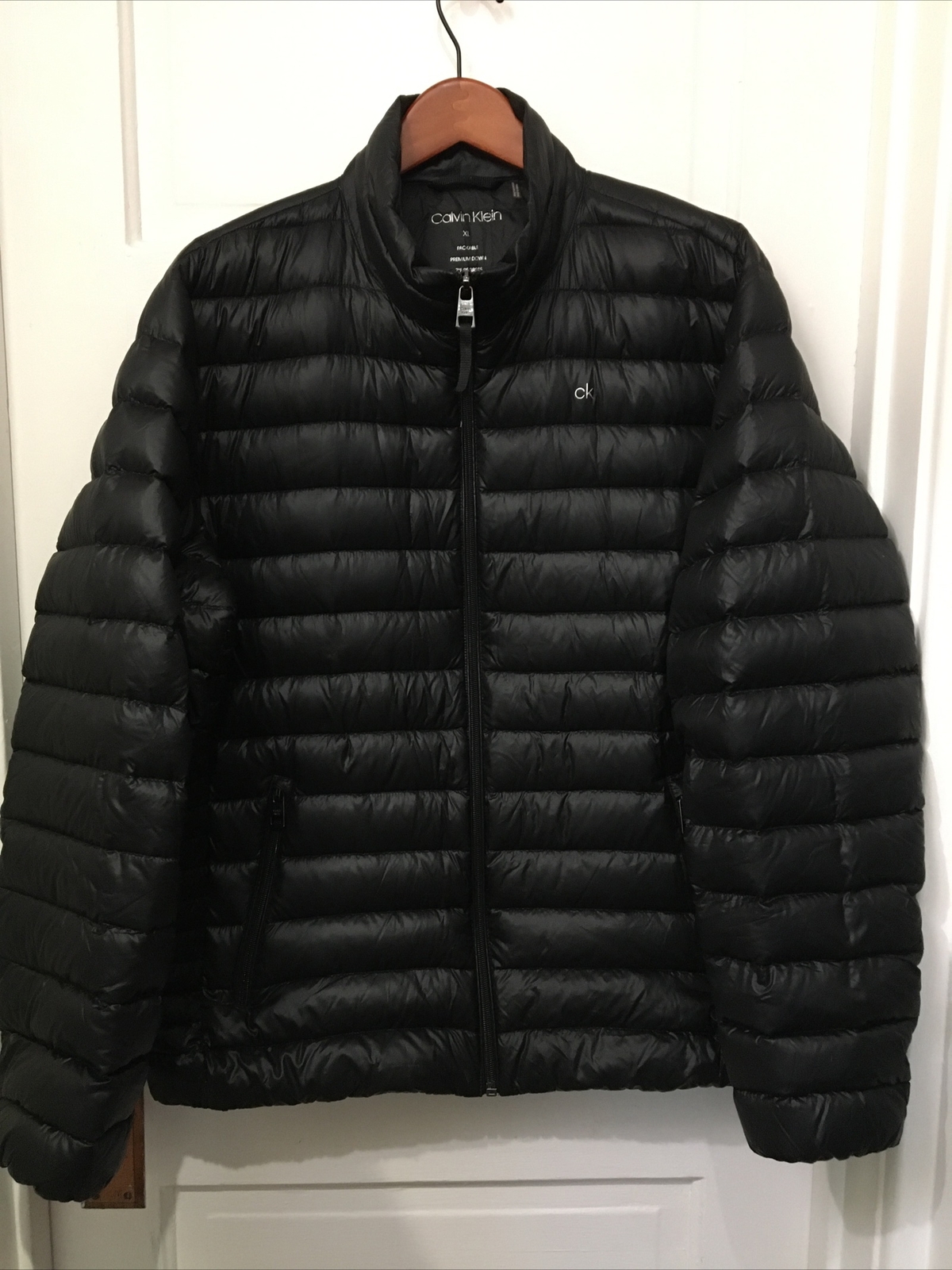 NWOT CALVIN KLEIN PACKABLE PREMIUM DOWN 