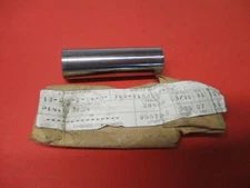NOS NEW OEM ORIGINAL YAMAHA PISTON PIN 7A9-11633-00