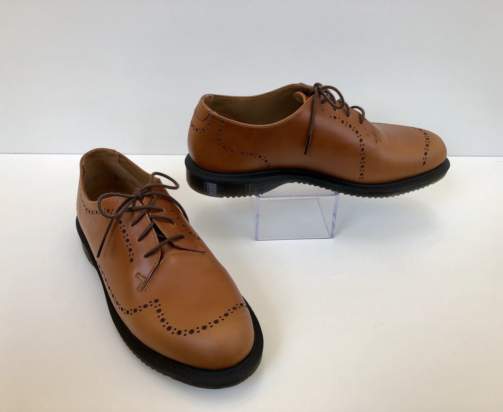 dr martens charlotte