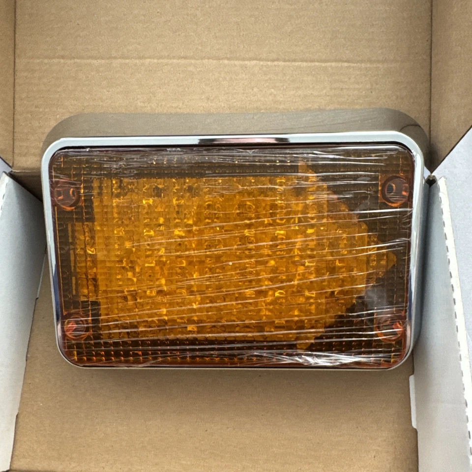 Code 3 65STBZA Perimeter 4x6 LED Amber Turn Arrow with Chrome Flange/Bezel - Image 2 of 3