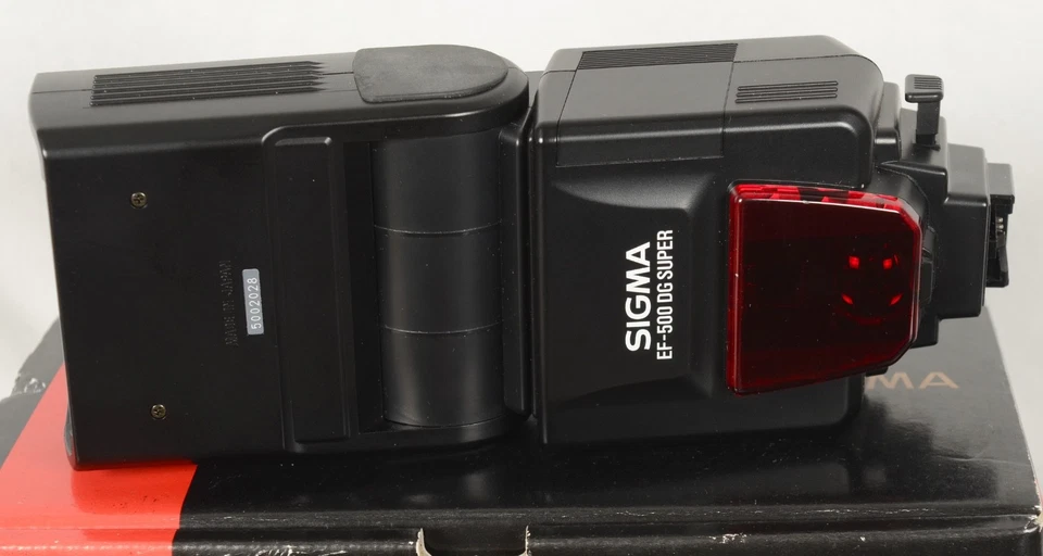 Sigma EF-500 DG Super Shoe Mount Flash for Minolta Auto Focus AF Cameras - Image 2 of 4