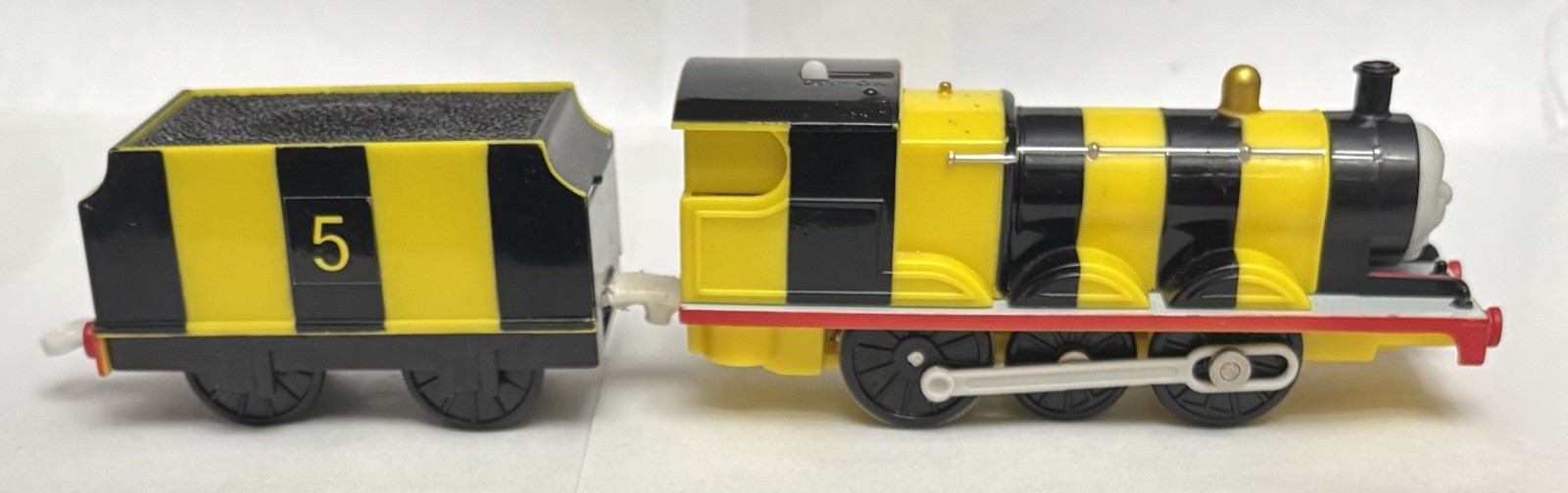 Motorized Trackmaster Thomas & Friends Train Tank Engine Busy Bee James Hit Toy