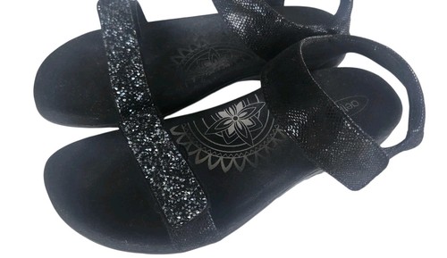 Aetrex Women's Maria Jeweled Black Quarter Strap Sandal 9/9 1/2 109.95 Msrp - Picture 3 of 7
